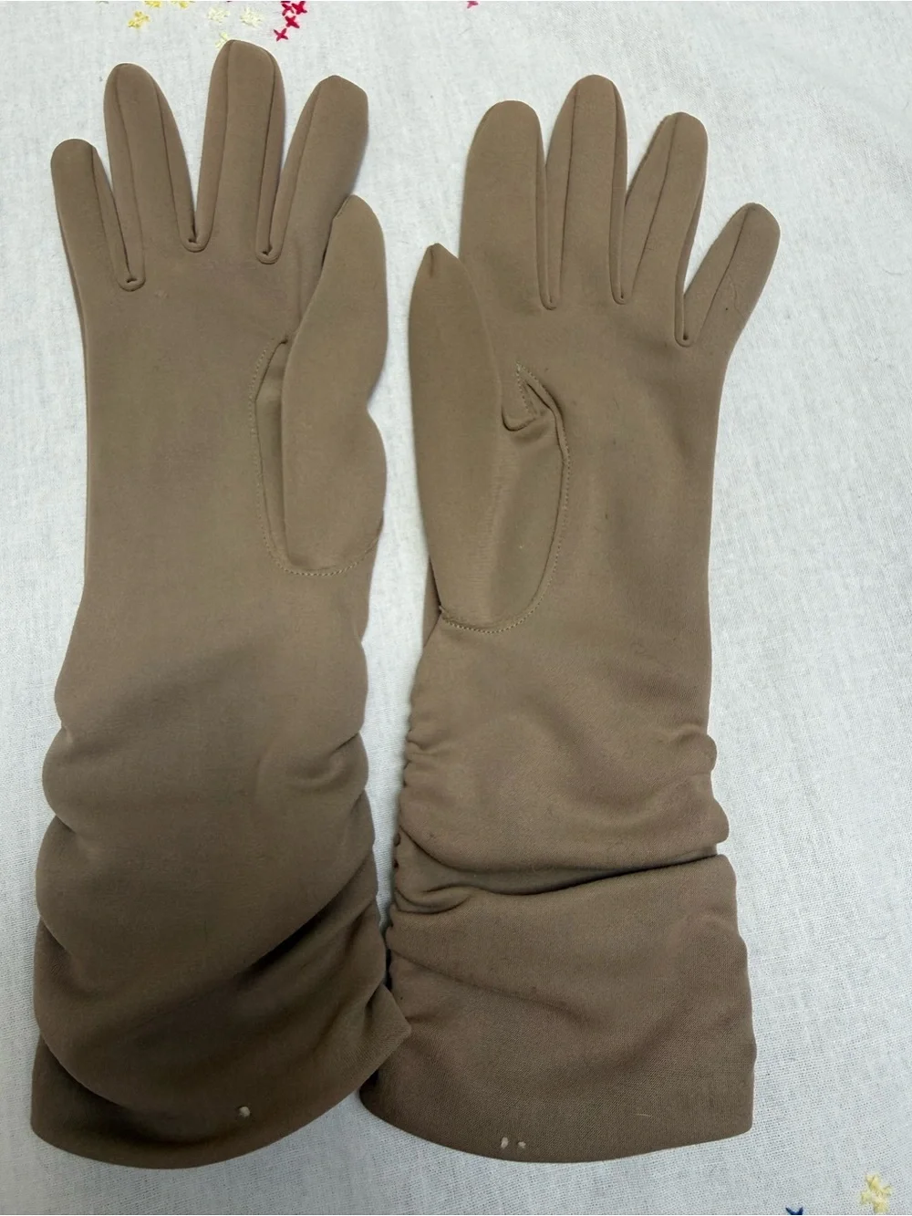 Knit Gloves
